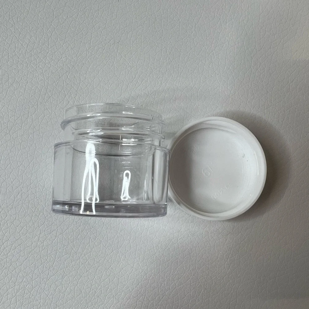 New Sample Jars .5 oz with Screw on top.